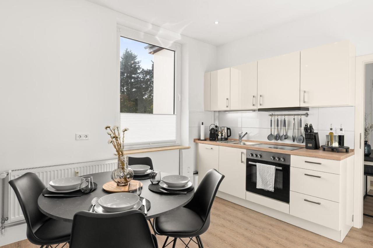 Shiny Homes - Elegant City Apartments 빌레펠트 외부 사진