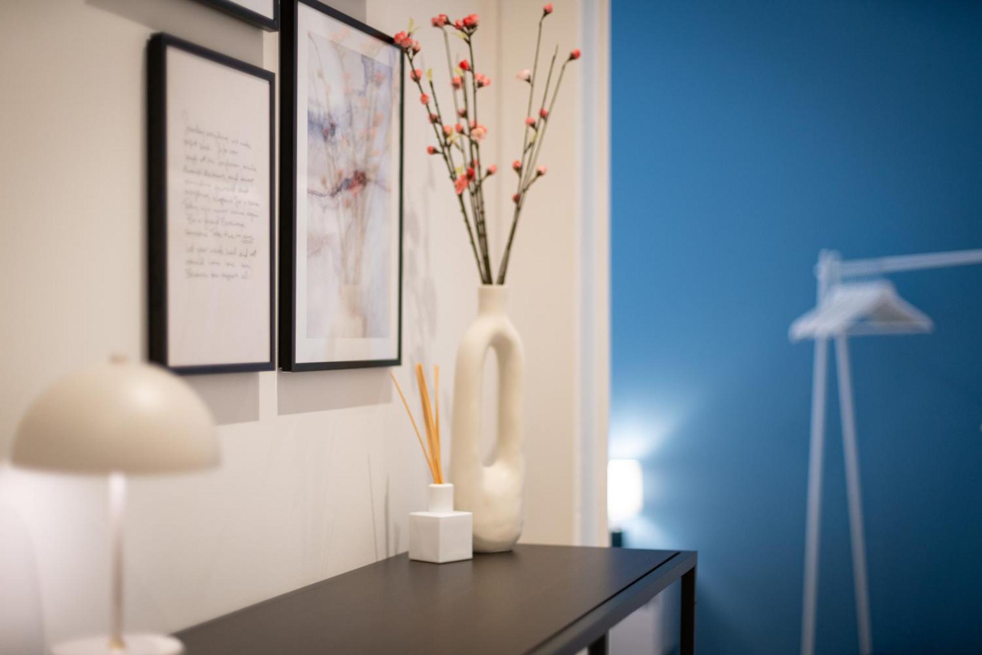 Shiny Homes - Elegant City Apartments 빌레펠트 외부 사진
