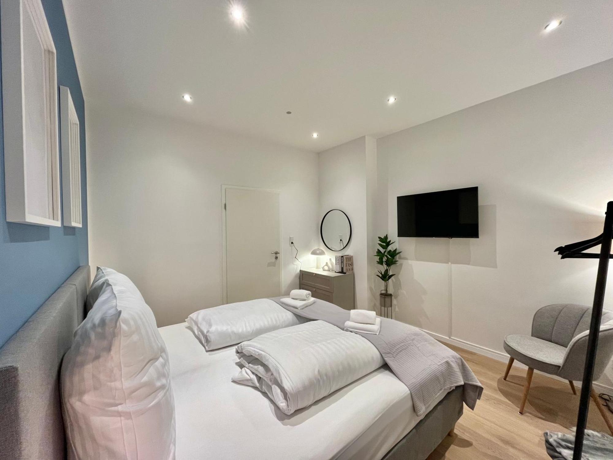 Shiny Homes - Elegant City Apartments 빌레펠트 외부 사진